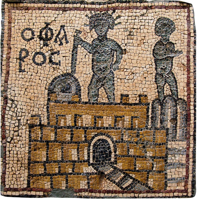 Những tia sáng Được phát hiện ở Cyrene, Libya, một bức tranh khảm của Byzantine thế kỷ 6 miêu tả hải đăng Alexandria bằng một nhân vật đội vương miện, được cho là thần mặt trời Helios, đang đứng cạnh đèn hiệu của hải đăng. Ảnh: Alamy/ACI.