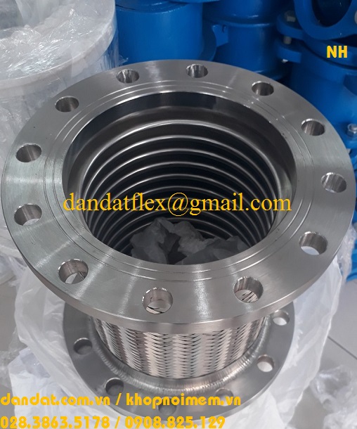 khop noi inox giam rung.jpg