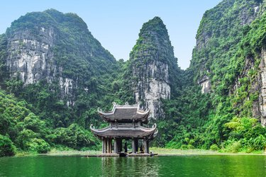trang an ninh binh.jpg