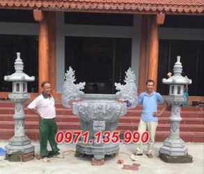 66 Đỉnh hương bằng đá khối đẹp +  Hình Ảnh Lư hương nhà thờ khu lăng mộ đá đẹp.jpg