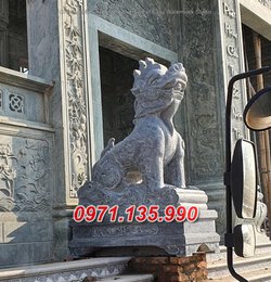 Nghê đá  đẹp lăng mộ +017 nghê cửa nhà thờ họ 2022.jpg