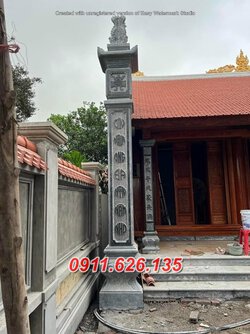 55+ Cột đèn đá hiện đại đẹp - Cột đá khối nhà thờ.jpg