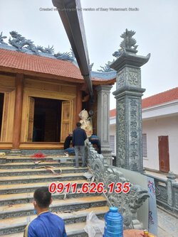 55+ Cột đèn đá ninh bình đẹp - Cột đá khối nhà thờ.jpg