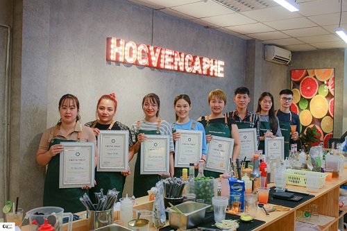 hoc vien cafe10.jpg