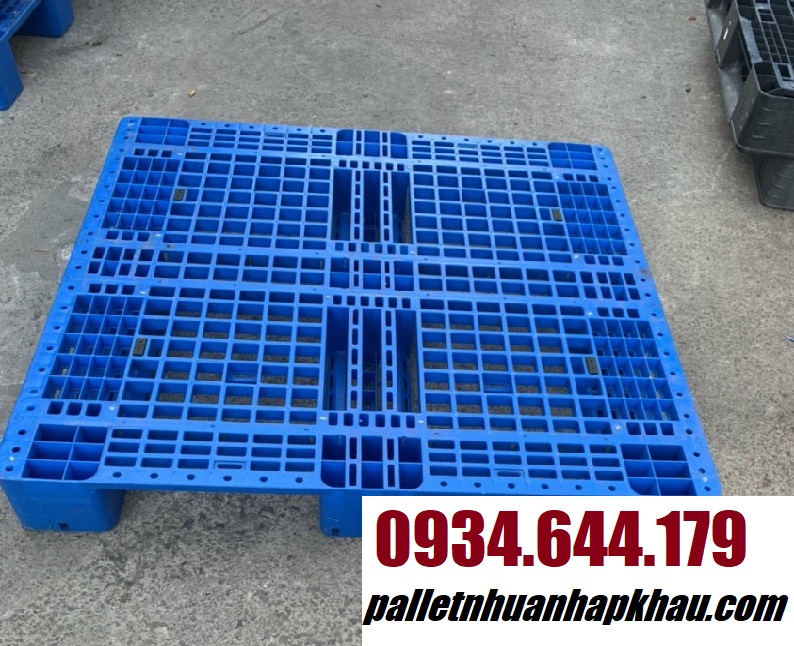 gia pallet nhua.jpg gia pallet nhua.jpg