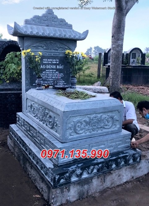 0 A Mẫu mộ tam cấp đá đẹp (3).jpg