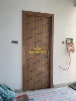 cửa nhựa composite tại phan thiết (2).jpg