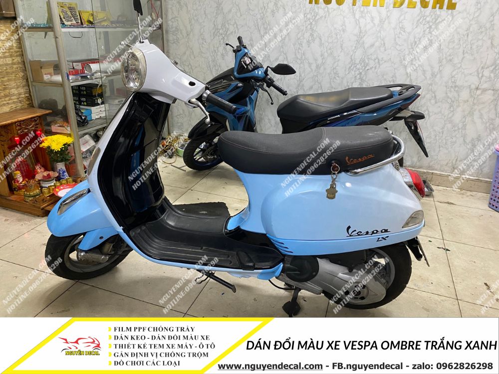 dan-doi-mau-xe-vespa-ombre-trang-xanh-2.jpg