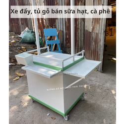 xe-day-tu-go-ban-sua-hat-ca-phe-cho-sinh-vien-binh-thanh-quan-5.png