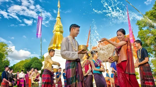 Le hoi Songkran.jpg