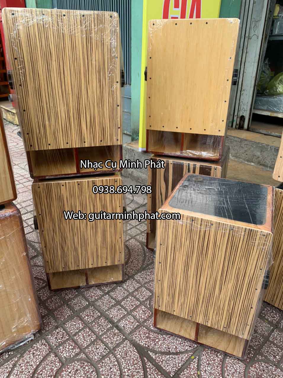 trong-cajon-sub-cao-cap-go-thong-tphcm (1).jpg