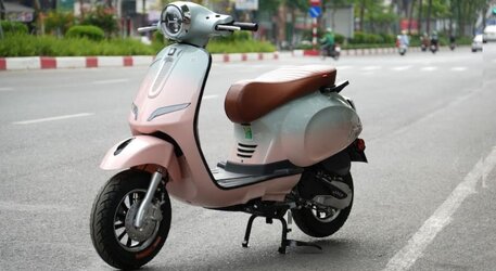 mau-xe-may-vespa-50cc-ally-vegas-mau-hong.jpg