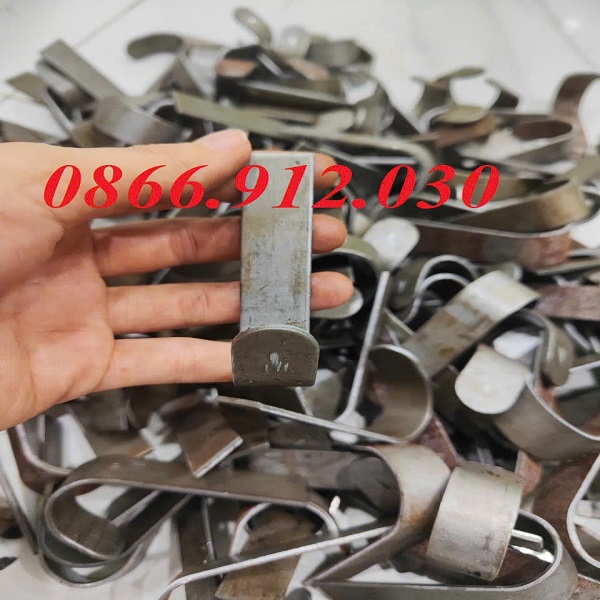 moc-treo-balo-hoc-sinh.jpg moc-treo-balo-hoc-sinh.jpg