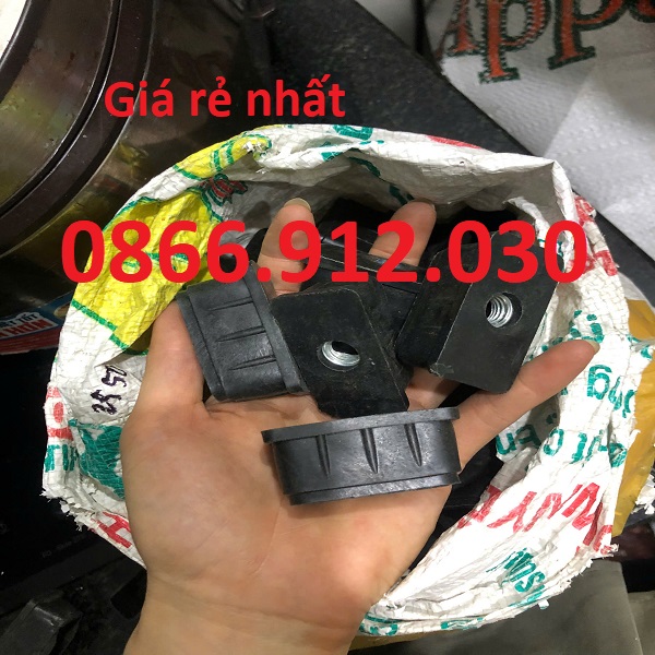 nut-bit-nhua-25x50mm.jpg nut-bit-nhua-25x50mm.jpg
