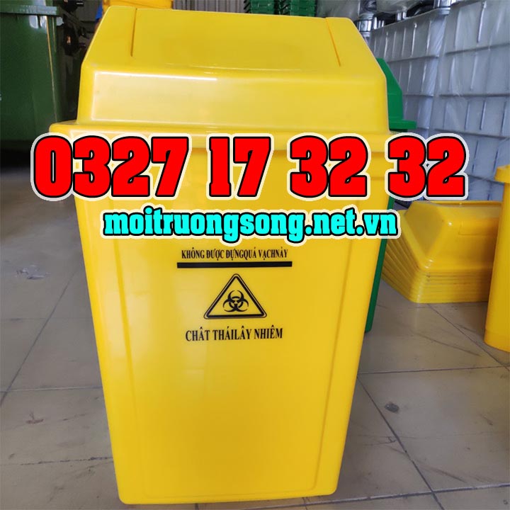 thung-rac-nap-lat-60l (1).jpg thung-rac-nap-lat-60l (1).jpg