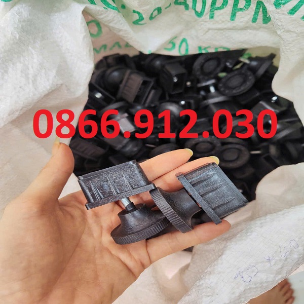 chan-tang-chinh-chiu-luc-vuong-20x20mm.jpg chan-tang-chinh-chiu-luc-vuong-20x20mm.jpg