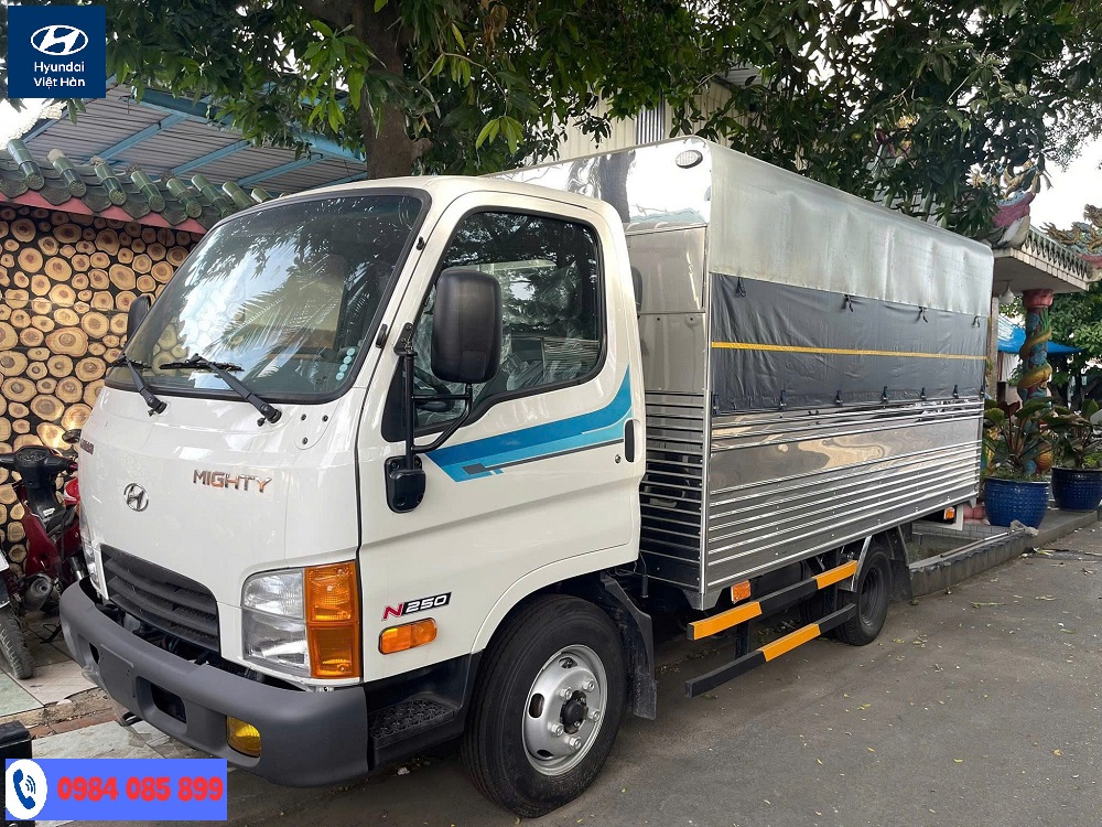 mua-xe-day-lai-hyundai-n250.jpg mua-xe-day-lai-hyundai-n250.jpg