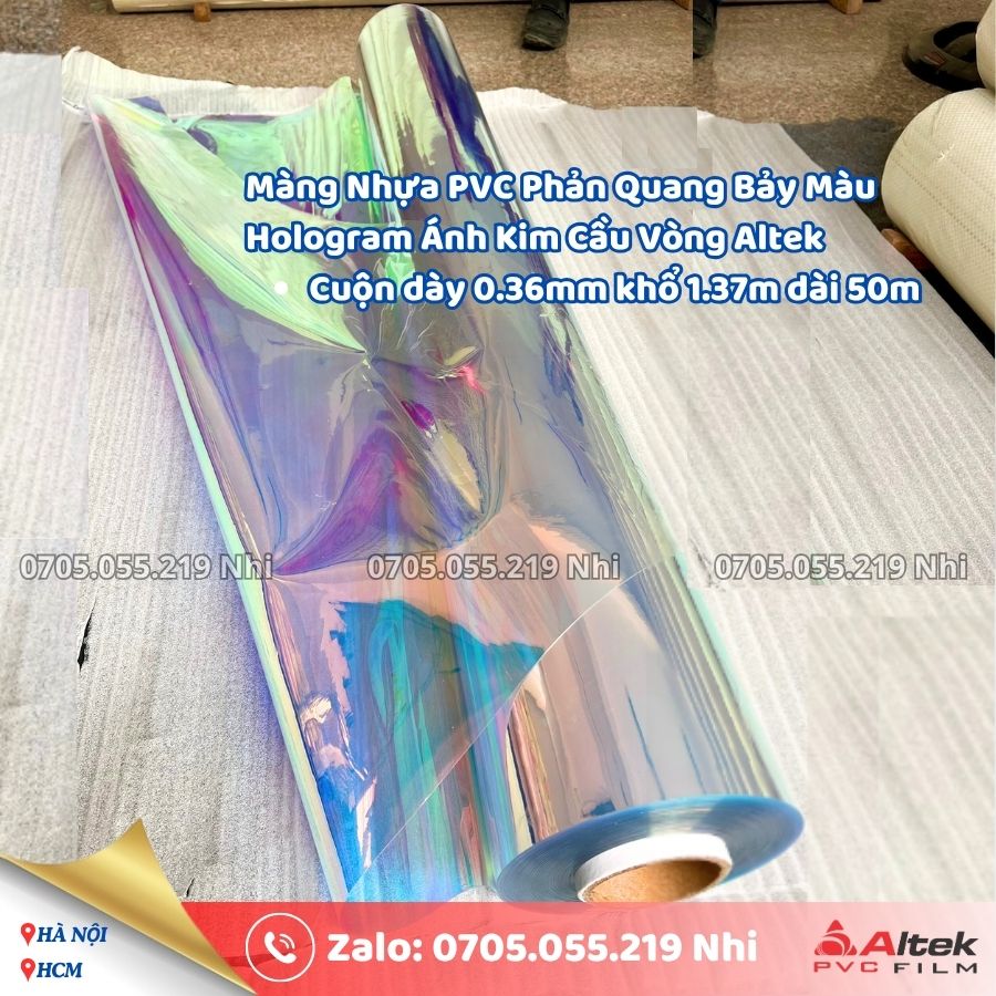 Màng Nhựa PVC Phản Quang Bảy Màu Hologram Ánh Kim Cầu Vòng Cuộn dày 0.36mm khổ 1.37m dài 50m (2).jpg Màng Nhựa PVC Phản Quang Bảy Màu Hologram Ánh Kim Cầu Vòng Cuộn dày 0.36mm khổ 1.37m dài 50m (2).jpg