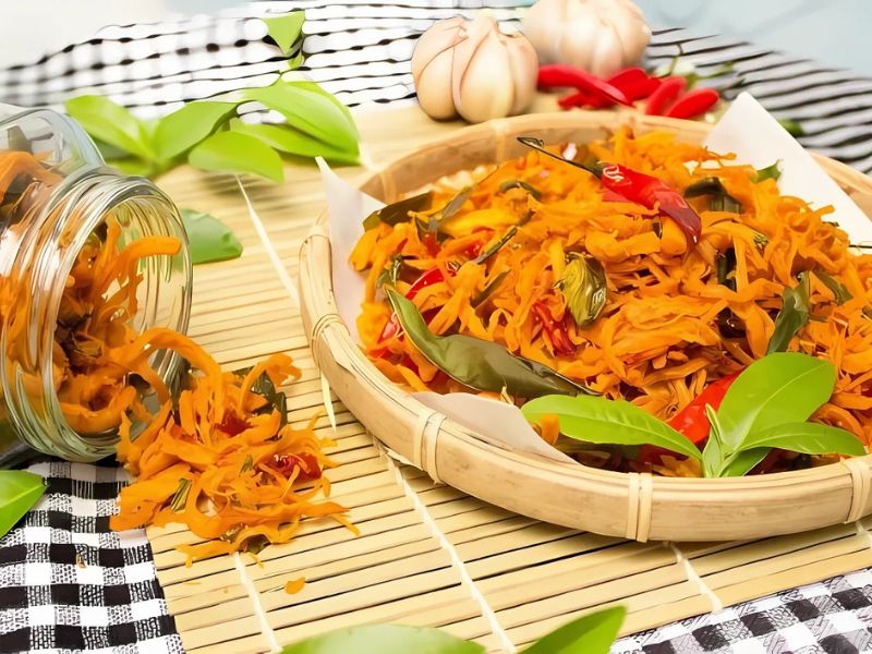 Khô gà có hàm lượng protein cao, ít béo.jpg Khô gà có hàm lượng protein cao, ít béo.jpg