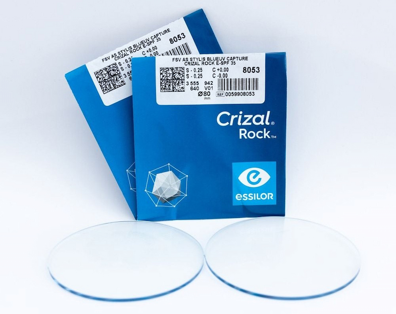 trong-kinh-essilor-crizal.jpg trong-kinh-essilor-crizal.jpg