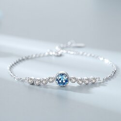 vong-tay-bac-925-dinh-pha-le-swarovski-1.jpg