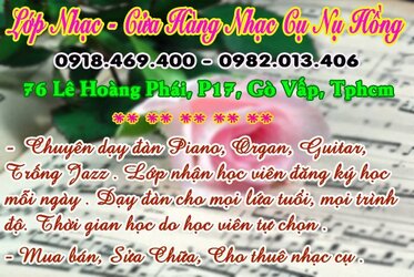 lop day dan guitar nu hong.jpg