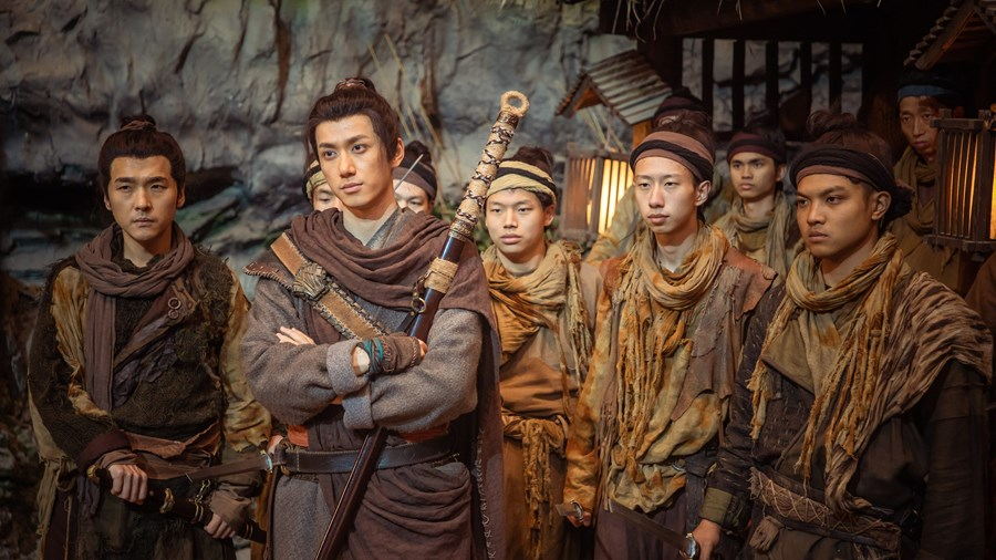 tai-Underdog-Detective-Viet-Hoa (1).png