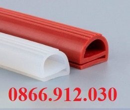gioang-cua-tu-com.jpg