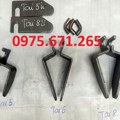 pát sắt bửng xe tải.jpg pát sắt bửng xe tải.jpg