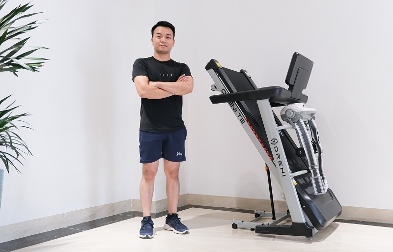 hinh-anh-may-chay-bo-oreni-t3-thuc-te-5-1.jpg hinh-anh-may-chay-bo-oreni-t3-thuc-te-5-1.jpg