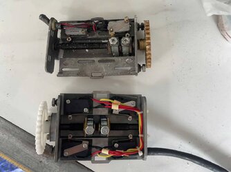 thay-bo-hanh-trinh-cua-cuon-8 (1).jpg