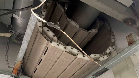 tho-sua-cua-cuon-gia-re-vuacuacuoncom-1 (1).jpg