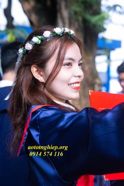 thue ao tot nghiep 2021 (6).JPG