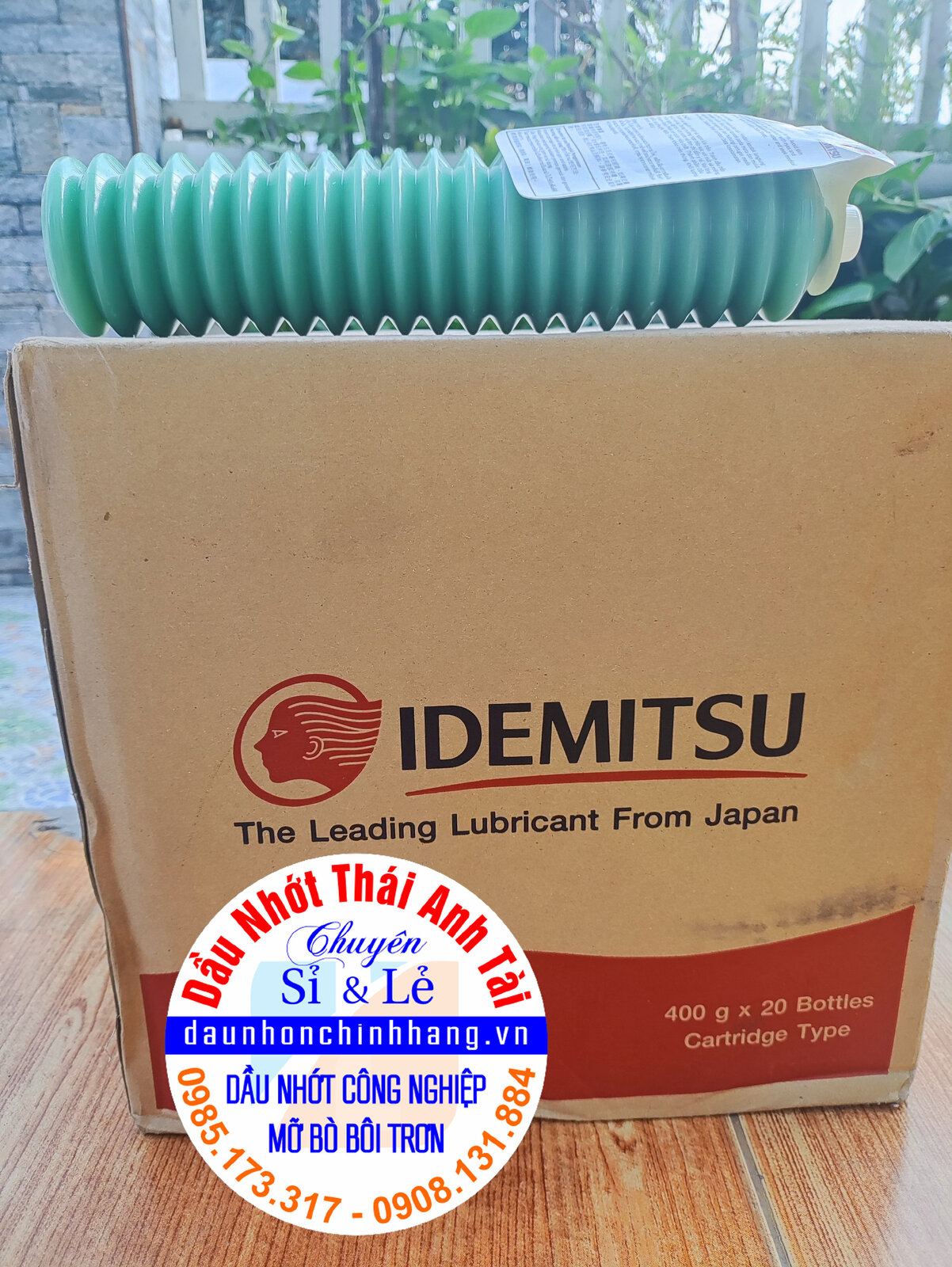 Mo Tuyp Daphne Eponex Grease SR No2.jpg