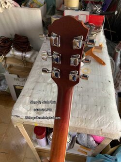 nhan-sua-dan-guitar-kapok-gay-ngang-dau-can (3).jpg