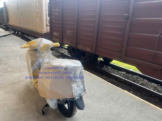 van chuyen xe may 13.jpg