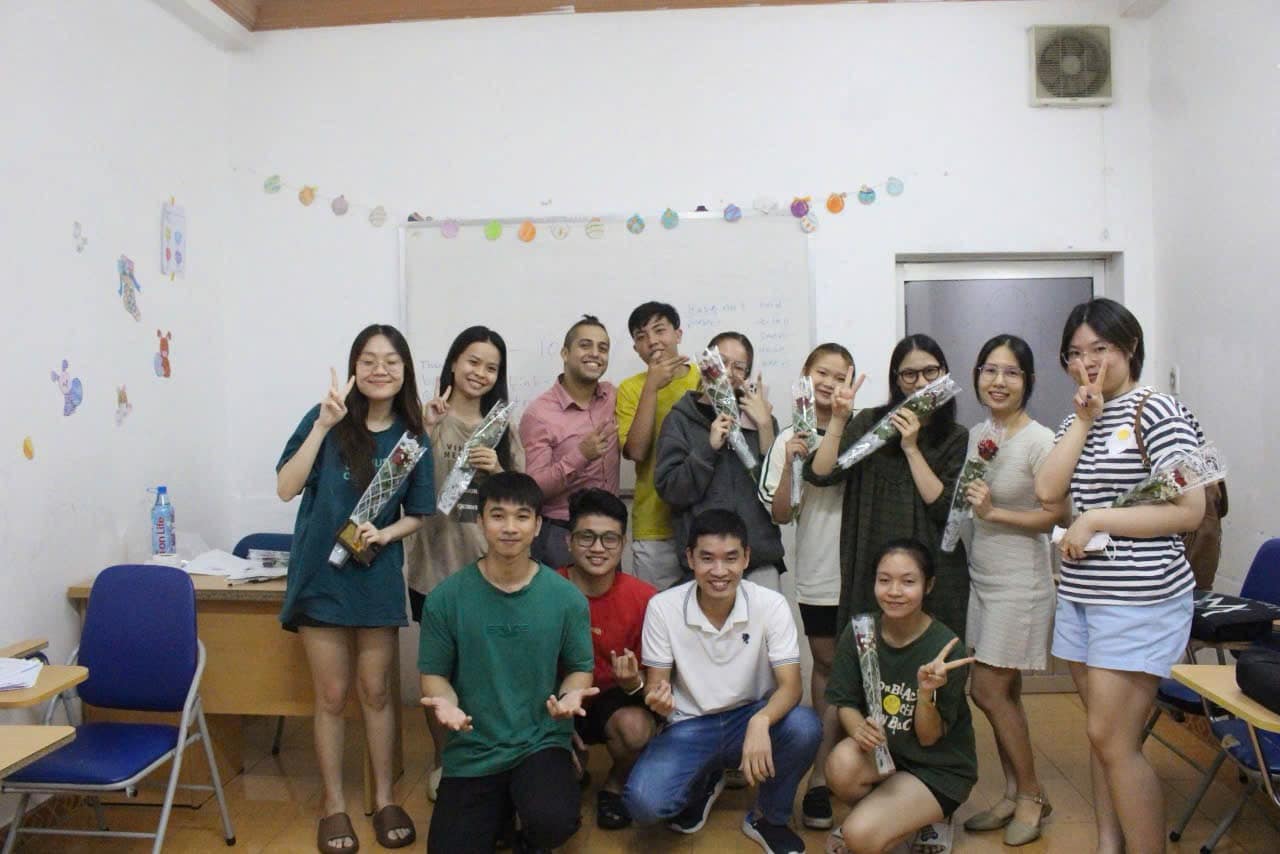 top-trung-tam-luyen-thi-ielts-tot-nhat-tai-tphcm-cap-nhat-2025.jpg