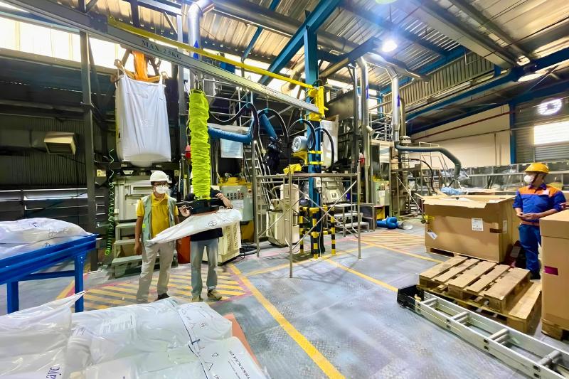 Ứng dụng thiết bị nâng chân không