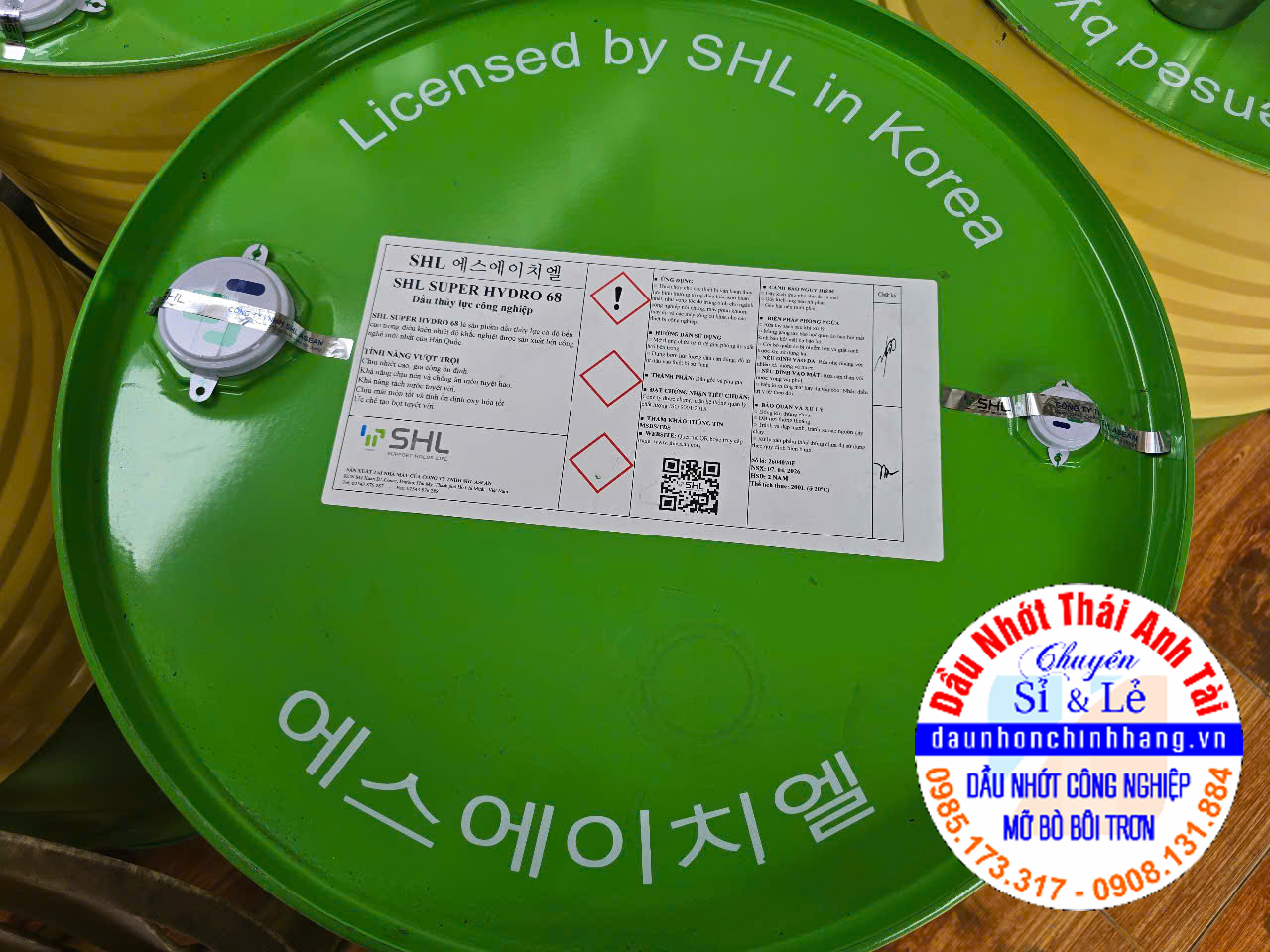 Dau thuy luc SHL Super Hydro 68.jpg