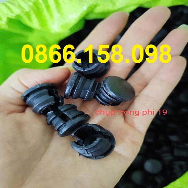 nap-nhua-bit-dau-sat-hop-phi-19mm.jpg