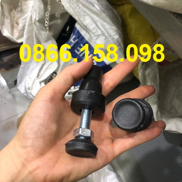 nut-nhua-bit-ong-thep-phi-27mm.jpg