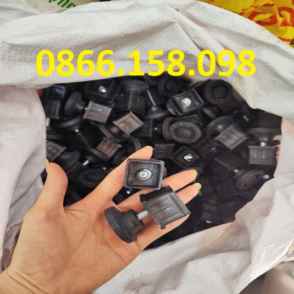 chan-tang-chinh-nhua-m10.jpg