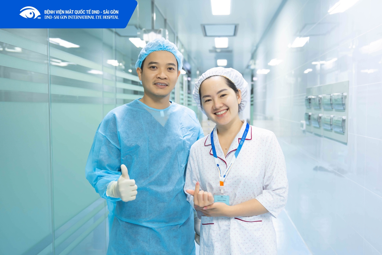 doi-ngu-bac-si-va-dieu-duong-dnd-sai-gon-chu-dao-optimized.jpg