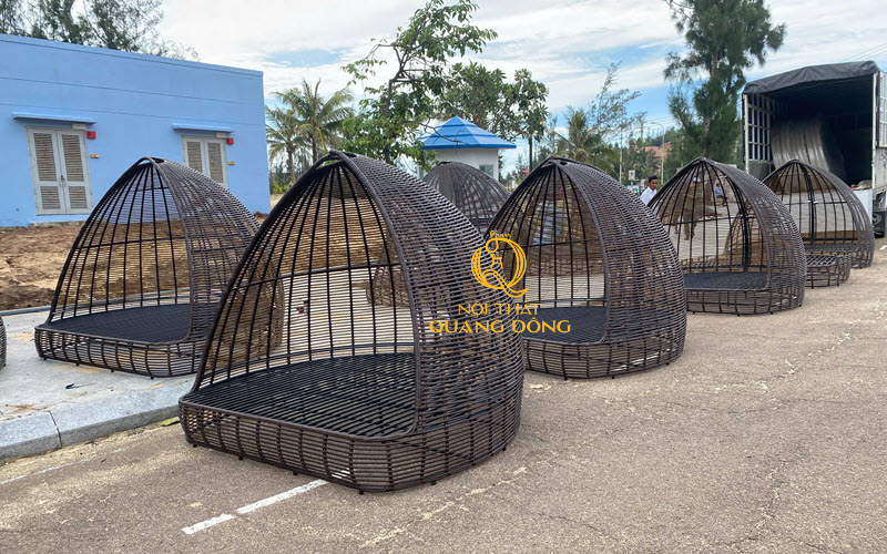 Giuong-nghi-duong-ngoai-troi.jpg