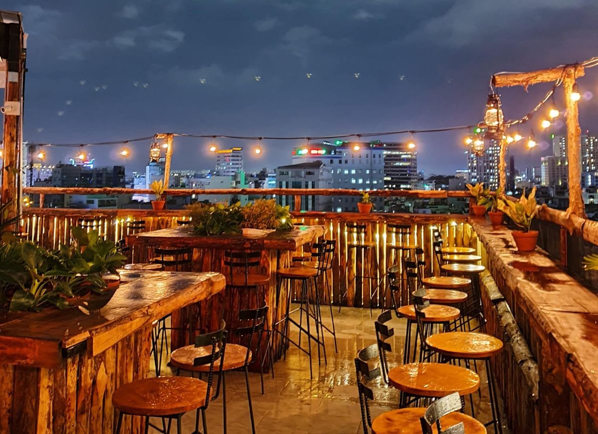 Rooftop Cafe