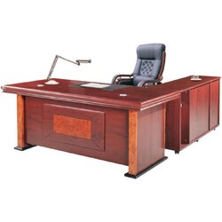 ban-giam-doc-dt1680h37-1.jpg
